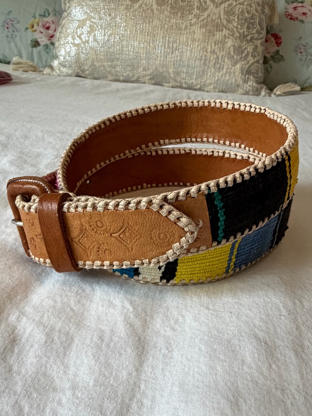Vintage Southwest Guatemala Tooled Leather Belt Colorful Handmade Size 36 Boho - Picture 5 of 10
